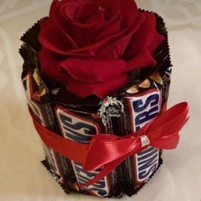 Snickers Chocolate Bucket